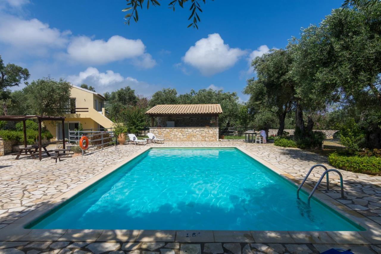 Villa Elaia Suites & Apartments No.7 Gaios Extérieur photo